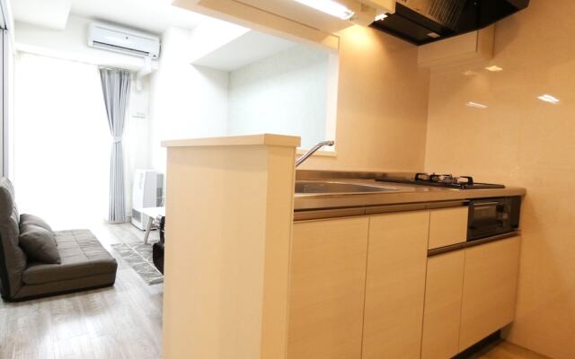 Alpha Square Minami 6 Jo 411