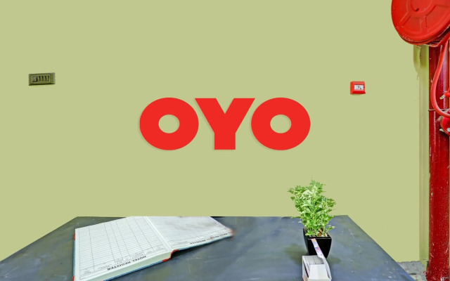 OYO 70016 Om Sai Ram Residency