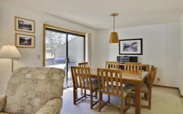 Fairway Village 32