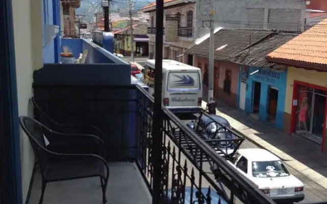 Hotel Hostal Los Faroles