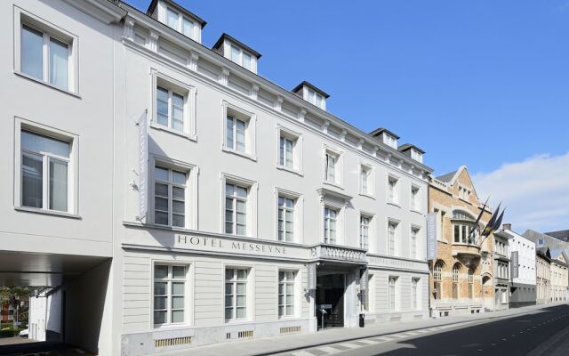 hotelImage