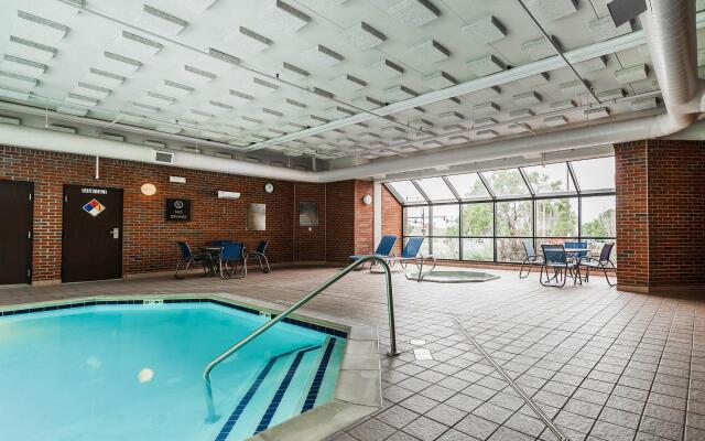 Spark by Hilton Denver East I 70