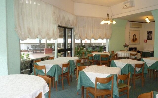 Hotel Zeus