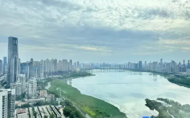 Xiaohuajia Homestay (Wuhan Zhongbei Road Chuhehan Street)