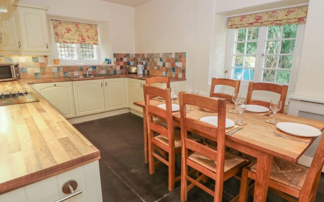 High Eskholme