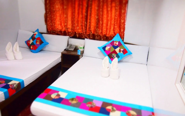 Singapore Hostel