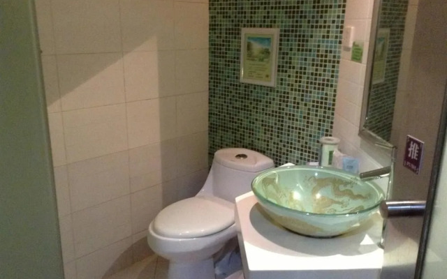 Renjia Business Hotel - Qingdao