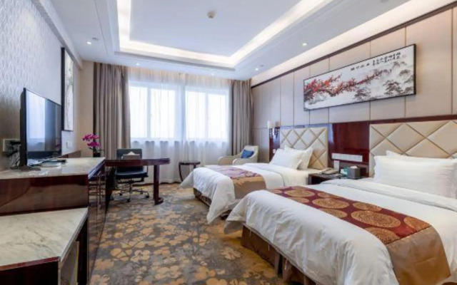 Xinlong Hotel