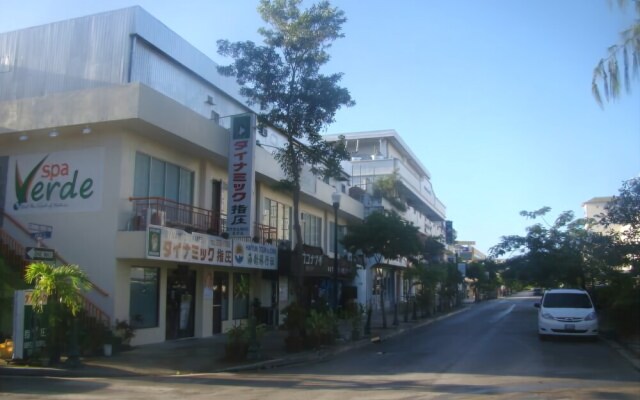 Micro Beach Hotel