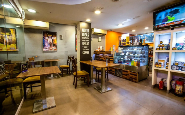 Oyo Rooms Parama Island Em Bypass