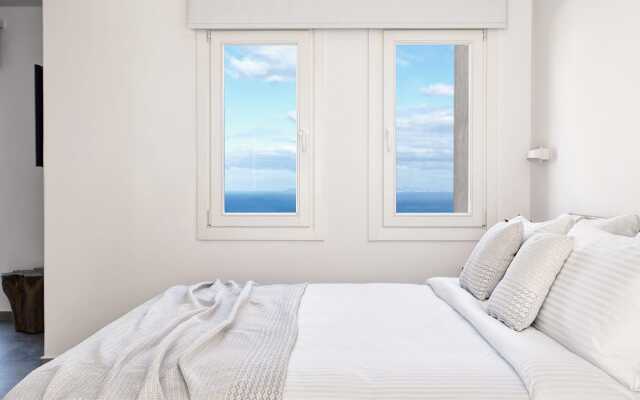 AVATON Folegandros