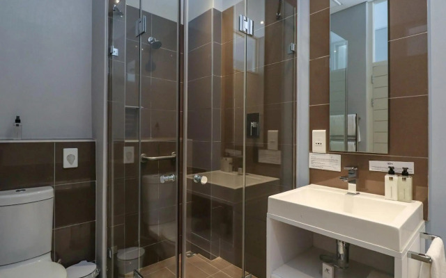 Whale Coast All-Suite-Hotel