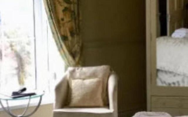 The Manor Hotel