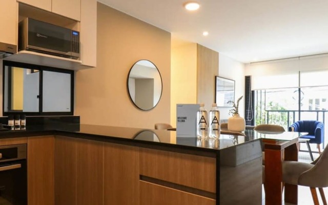 Cozy 3BR With Balcony in the Heart of Miraflores