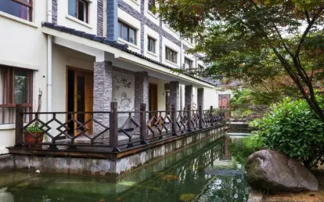 Huanting· Shanshuitongli Hotel