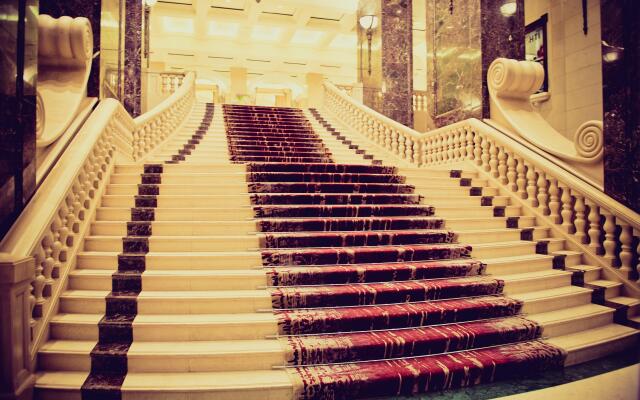 InterContinental Phoenicia Beirut by IHG