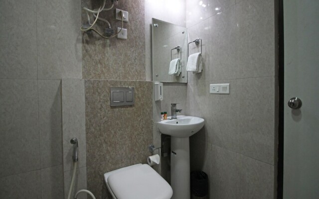 Oyo 682 Near Fortis Hospital