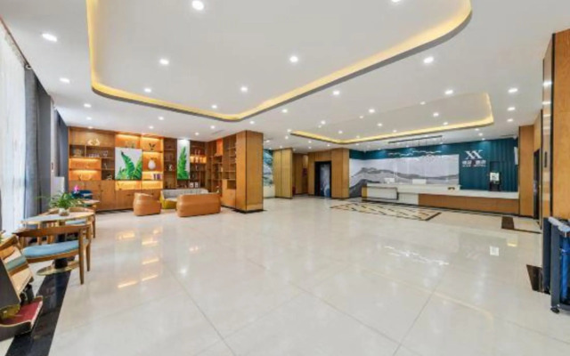Xi'an S Hotel (Dongfang High-speed Railway Station Branch)