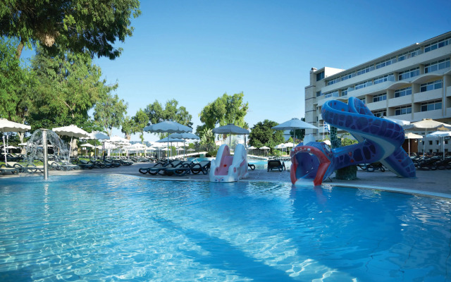 Atlantica Princess Hotel