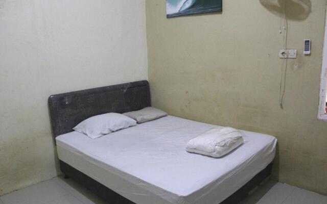 OYO Life 2982 Griya Aisyah Residence 2