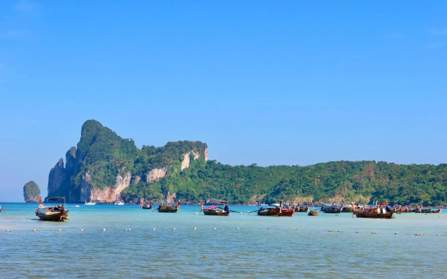 Phi Phi Sea Sky Resort