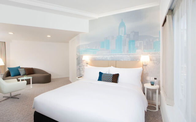 Ying'nFlo, Wesley Admiralty, Hong Kong