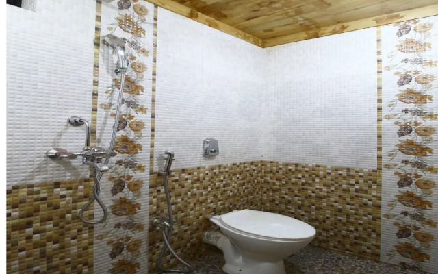 Oyo Home 23417 Elegant Studio
