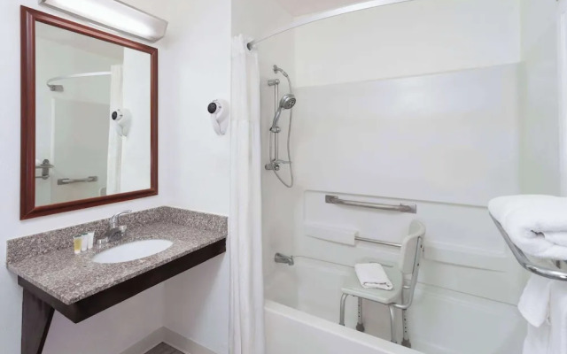 Super 8 Romeoville Bolingbrook