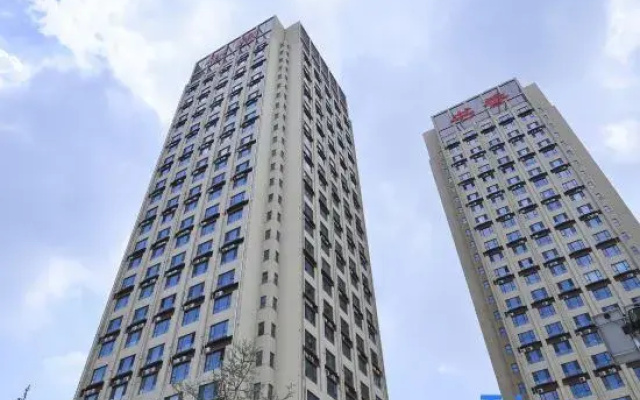 Ruyue Self-service Apartment (Linyi Tongda Road Guohua New Town Branch)