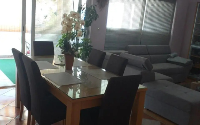 Apartment Mira