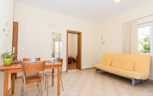 Apartments Dadic