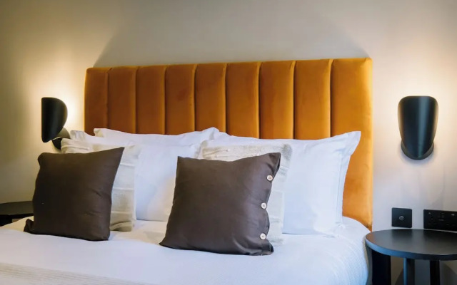 Domain Boutique Rooms