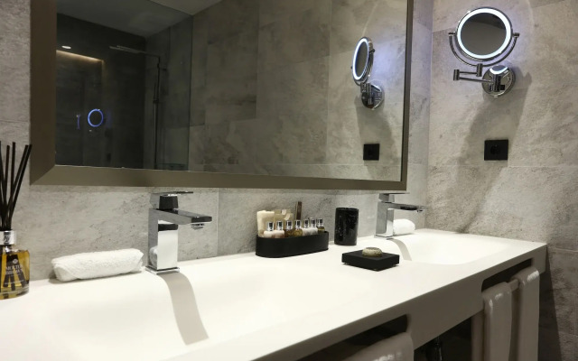 BO Hotel