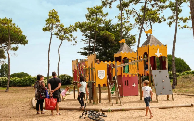 Domaine Résidentiel de Plein-Air Les Tamarins