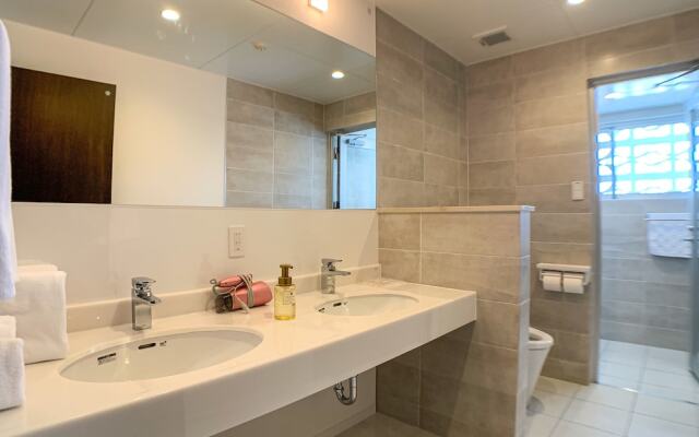 CONDO ROYAL Ryukyu