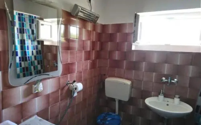 Apartment Summer Night Dream