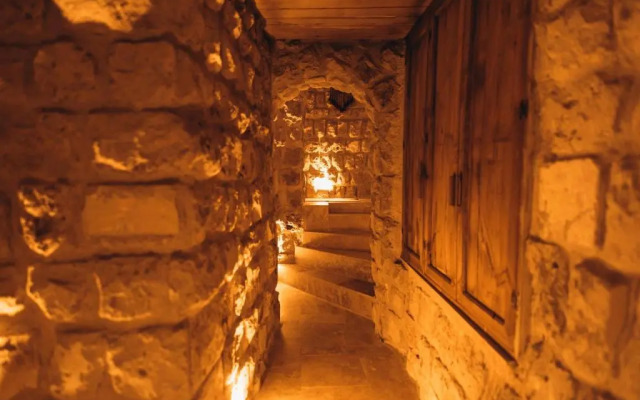 İsadora Cave Cappadocia