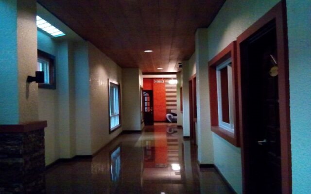 Staylite Hotel