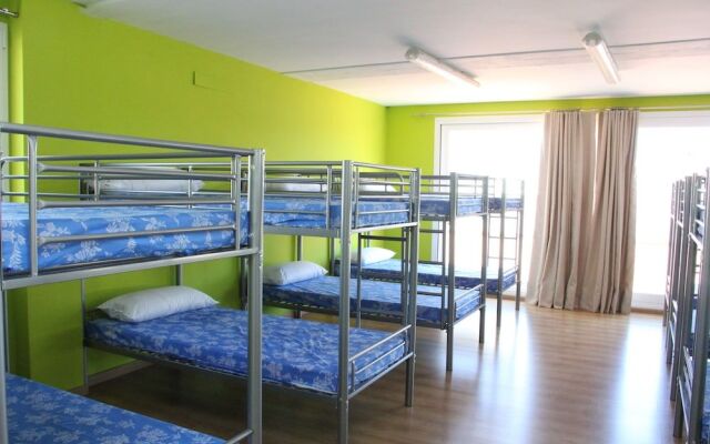 Hostel & Gym Relise - Albergue Juvenil