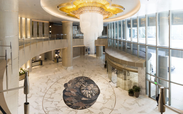 Shangri-La Residences at the Fort, Manila