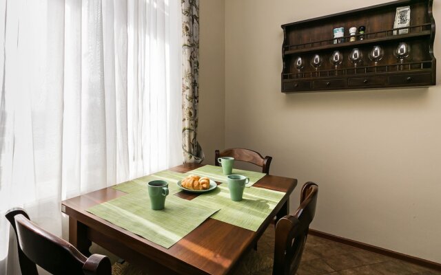 GM Apartment Kudrinskaya Square 1