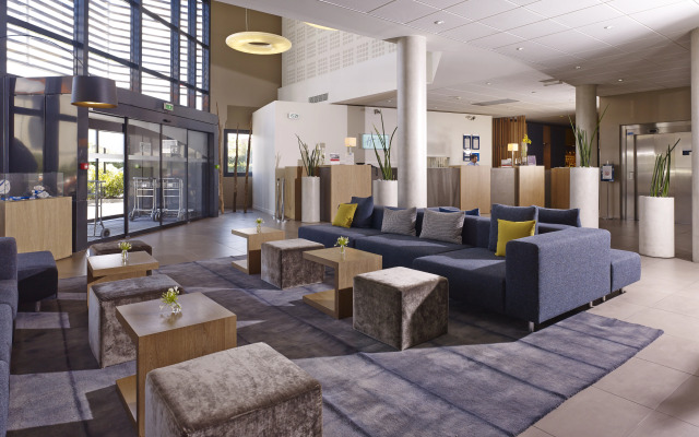 HOLIDAY INN EXP TOULOUSE ARPT by IHG