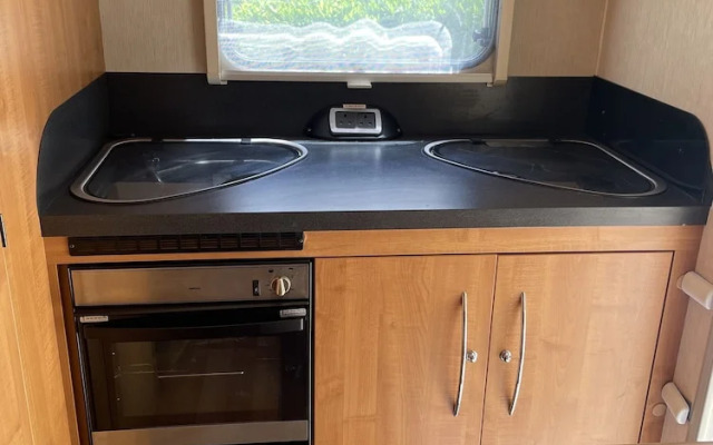 Captivating 2 bed Motorhome in Wareham
