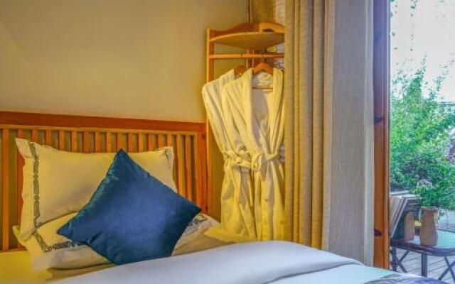 Lijiang Dream River View Hostel