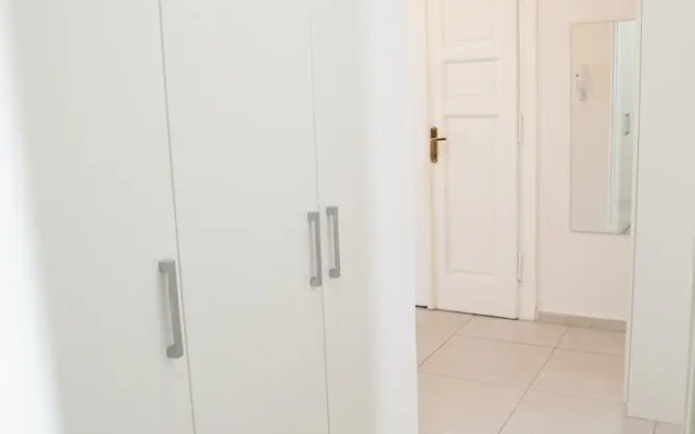 Spacious 2 Bedroom Apartment With Nice Terrace