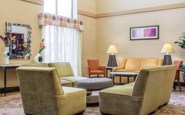 Comfort Suites Cicero - Syracuse North