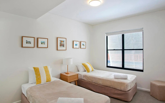 The Point Coolum Beach – Guest Rooms – Coolum Beach