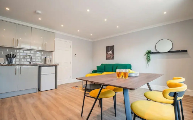 Host Stay Bridge Street Penthouse Apartment