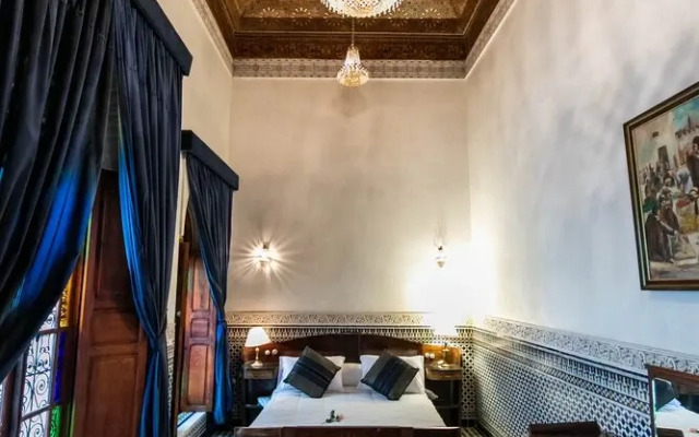 Riad Gemstone