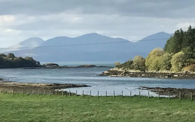West Highland Way Hotel